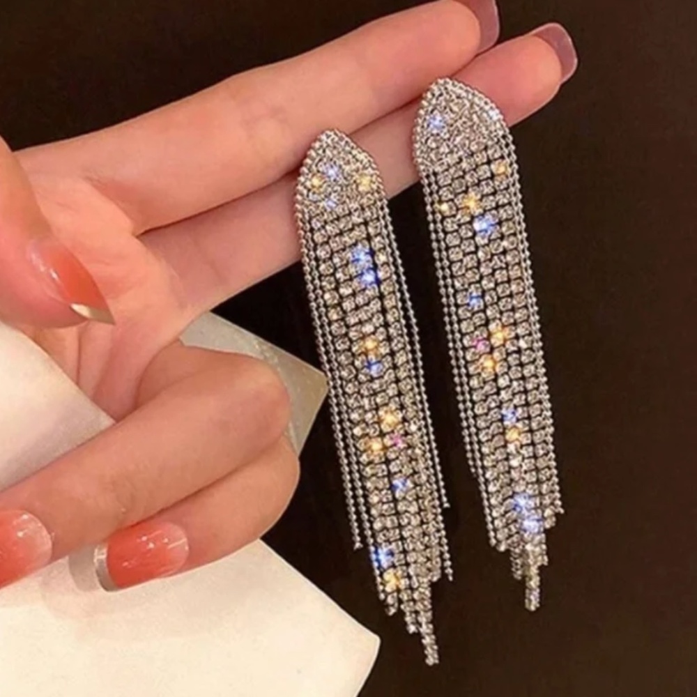 ❤️ FREE Rhinestone Fringe Tassel Elegant Party Classy Modern Artsy Earrings